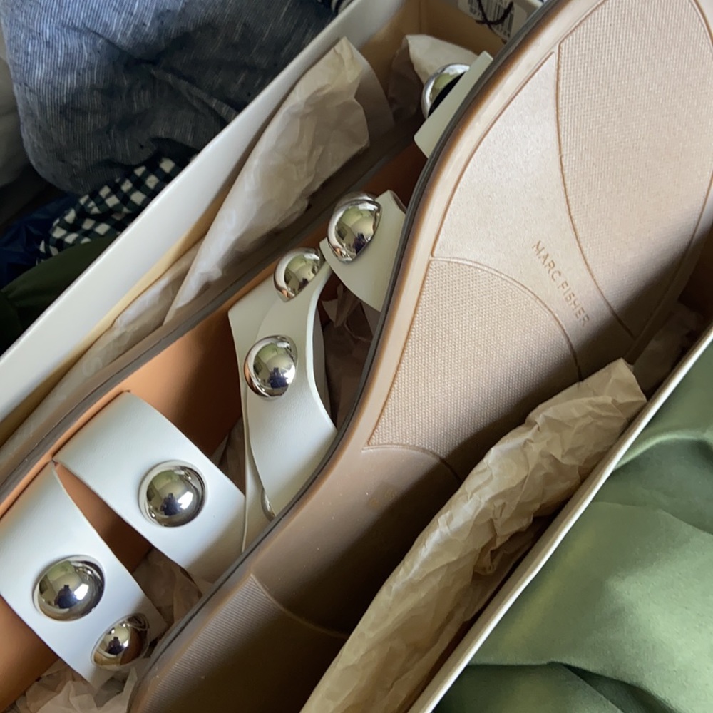 New marc fisher sandals - Picture 6 of 10
